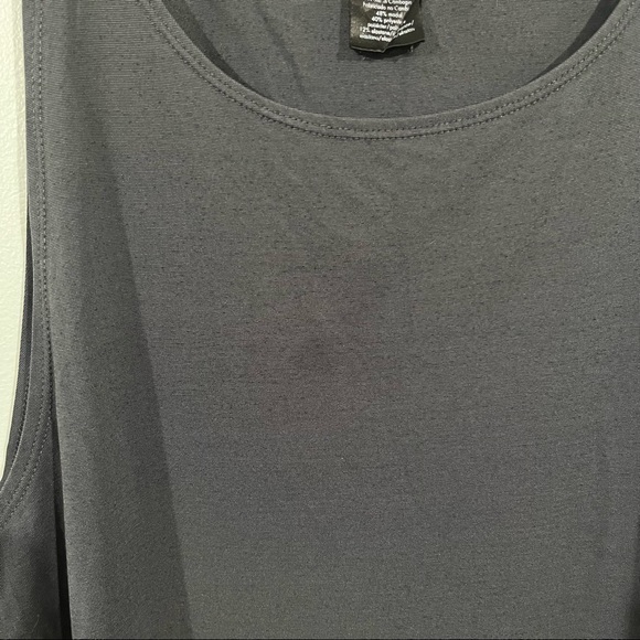 Calvin Klein size Large gray sleepwear tank top - Picture 9 of 10